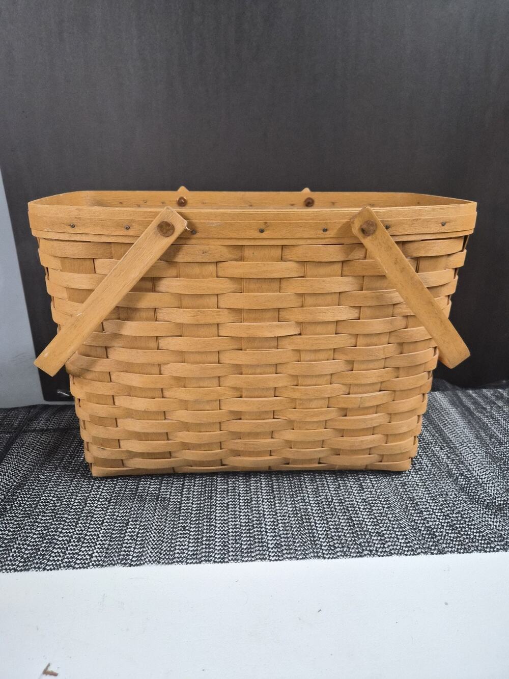 Longaberger Magazine Basket 1997
